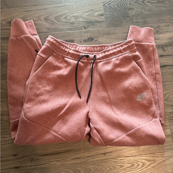 Nike Pants - Nike Women’s Dusty Rose Joggers